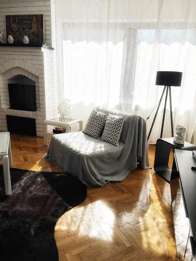 Villa Mina Kladovo, 5-Bedroom Villa With Pool For Up To 12 People Exterior photo